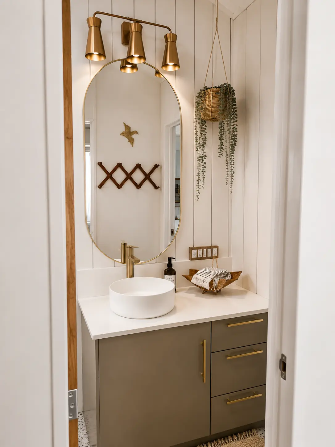 Powder room
